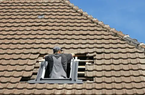Pose de velux à Mouais